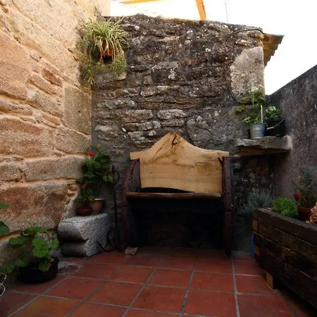 Casa Quintans * Isorna