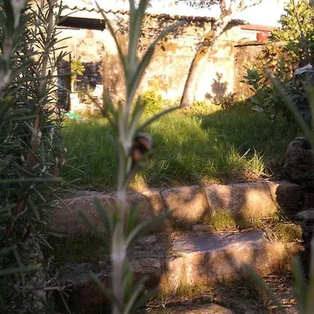 Casa Quintans * Isorna